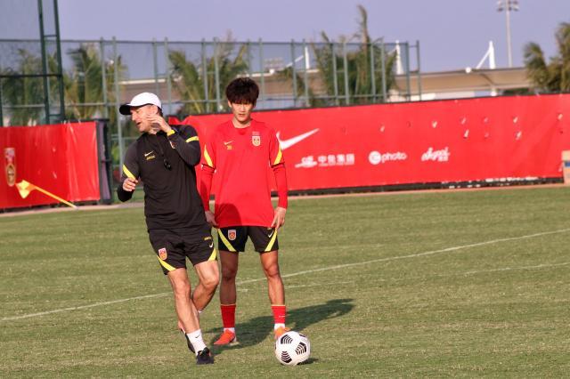 开云在线-U23国家队3日6练 主帅告诫弟子：西征没有“友谊赛”